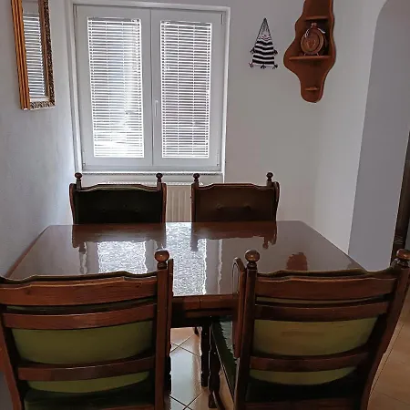 Kaja Apartment